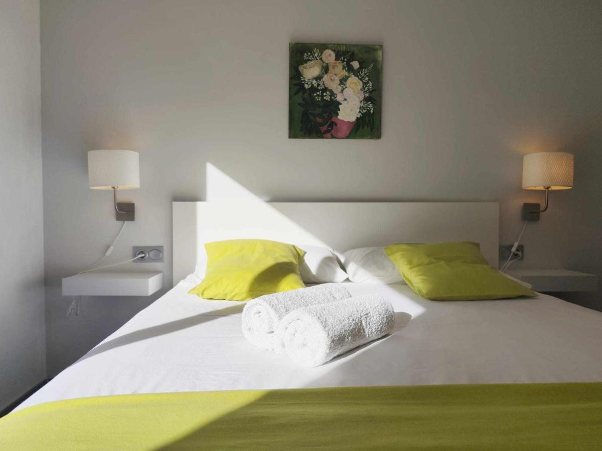 Mazi Apartments Nest ماتارو المظهر الخارجي الصورة